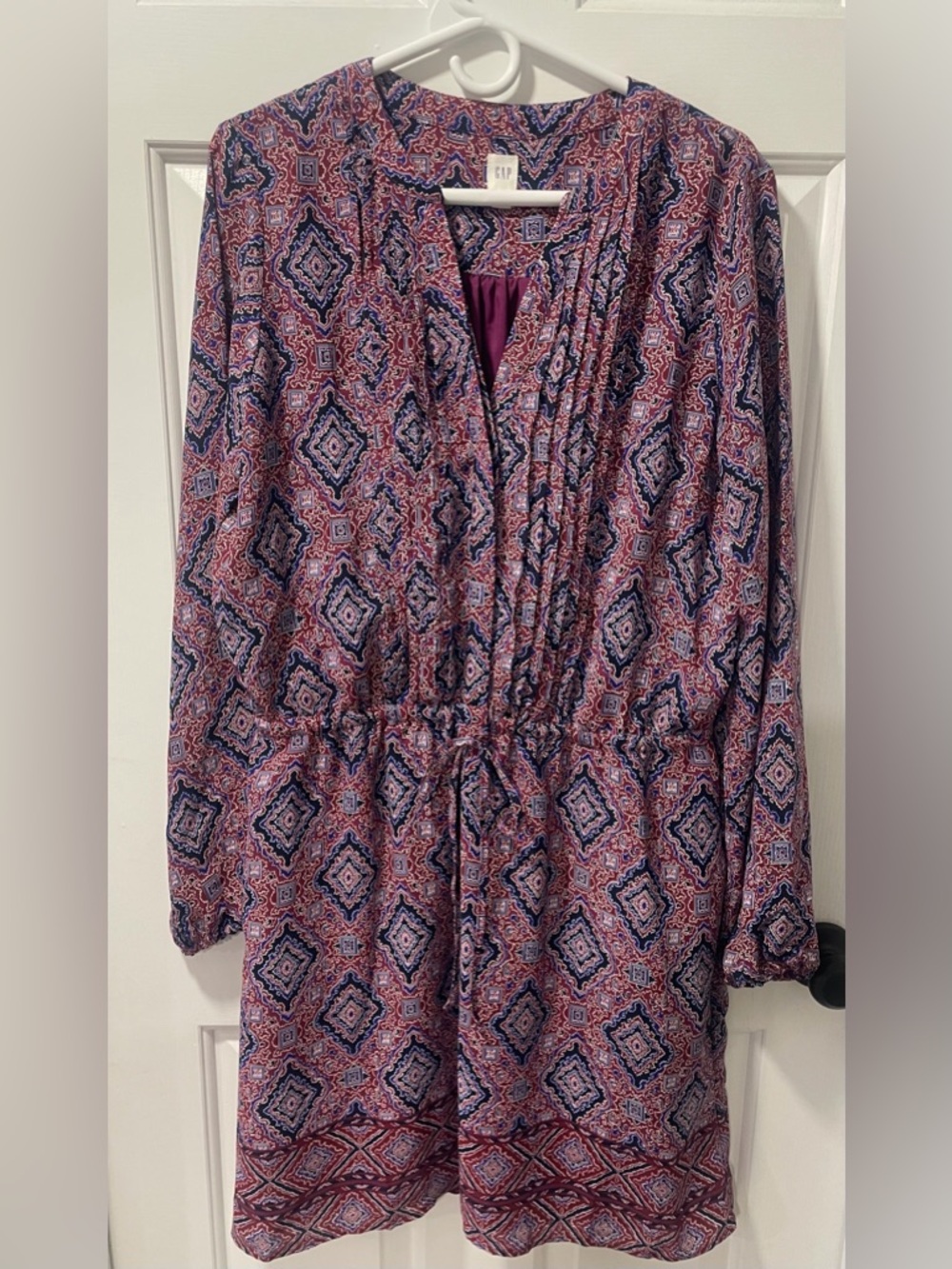 GAP Pink and Navy Geometric Print Romper - Size L TALL